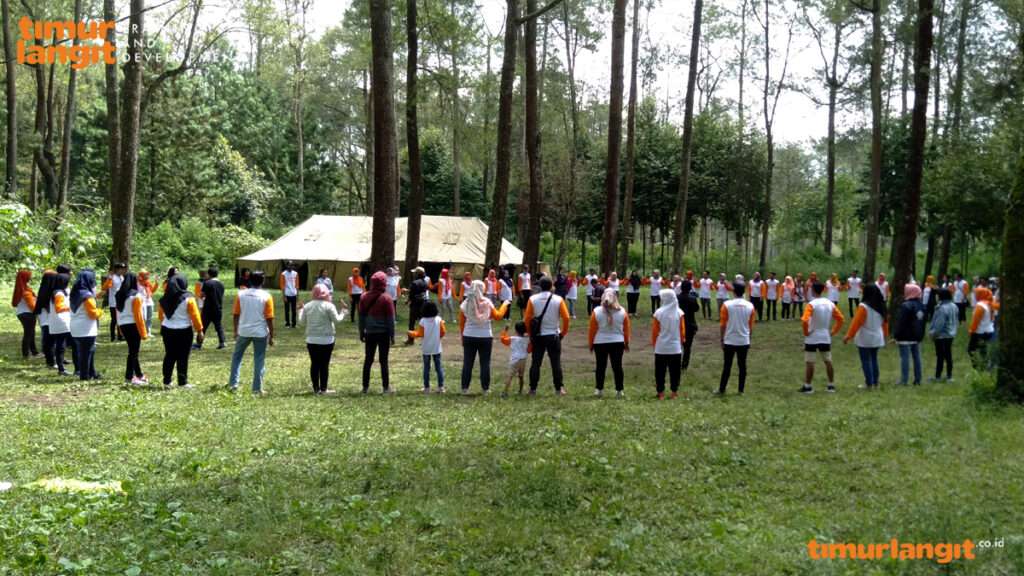 rekomendasi tempat outbound team building gathering fun games malang batu trawas pacet sidoarjo surabaya jawa timur